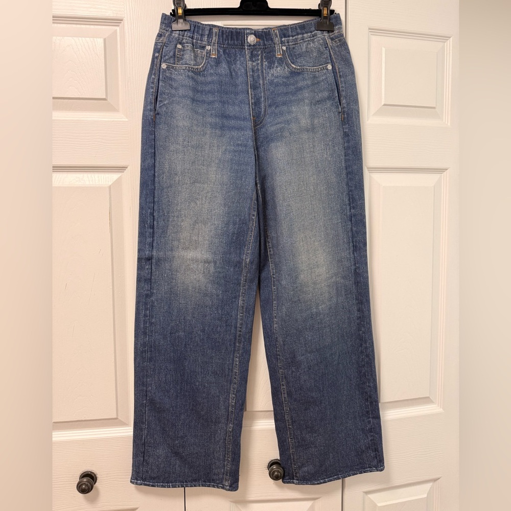 Rag & Bone Dark Blue Denim sweat pants looks like a jeans